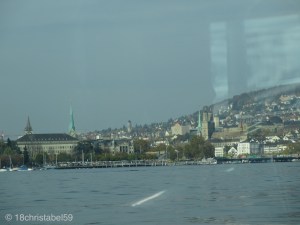 Stadtblick vom Züri-See aus