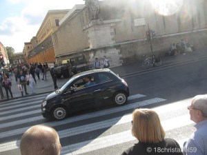 Willkommen am Vatikan! Safety first...