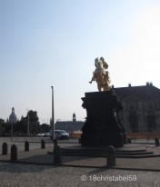 Hey, hey, hey, ich war der goldene Reiter….